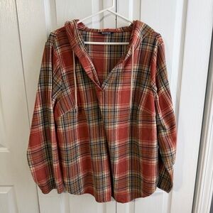Bloomchic v neck hooded flannel size 22 24